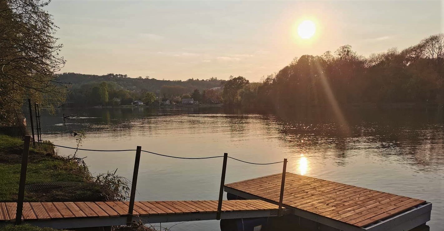 Coucher de soleil sur la Seine depuis les Gîtes des Roses, Andé